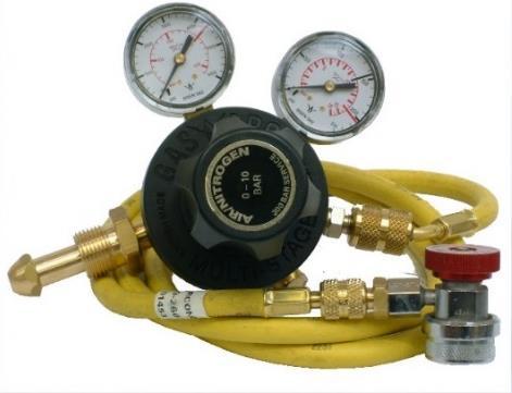 Oxygen-Free Nitrogen LEAK DETECTION 150psi regulator for direct inlet connection c/w hose & hi-side R134a