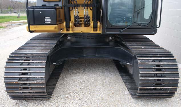 Structures & Undercarriage Built to work in rugged environments Frame The upper frame includes reinforced mountings to support the Roll-Over Protective Structure (ROPS) cab; the lower