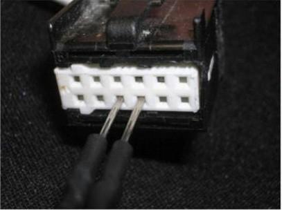 Plug with 10pins(older cars