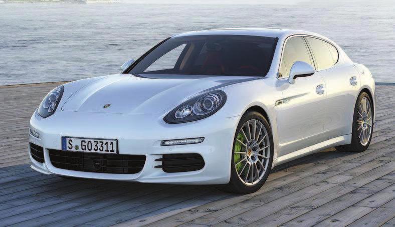 PORSCHE Porsche Panamera Hatchback Facelift Model 2013 Introduction: 07-2013 Info: Exterior changes to the front of the Panamera are limited to a