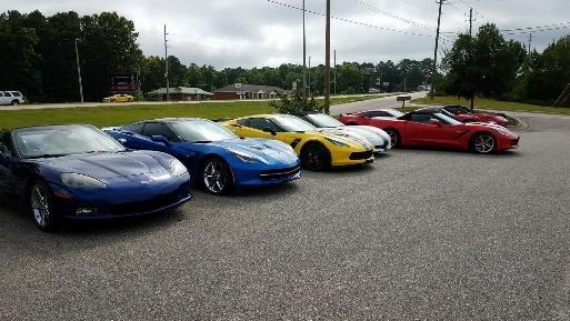 CIRCLE CITY CORVETTES Issue -9 2 August 12 - Corvettes and Coffee We had another great