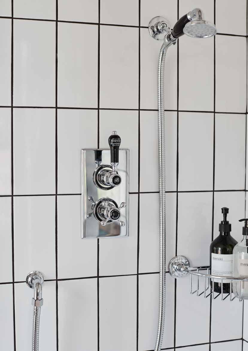 Showering STOUR Exposed thermostatic showers NEW BLACK OPTION New Black lever and handle options are now available for all Eden, Tay, Trent shower valves and Avon dual function valves.