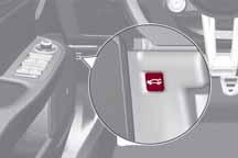 KNOWING YOUR CAR Opening from the inside When unlocked, the boot can be opened from inside the vehicle using the opening button fig.