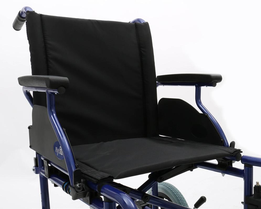 4. INSTRUCTIONS FOR USE AND MOUNTING OPTIONS 4.12 The seat The comfortable material of the seat allows you to sit for extended periods in the wheelchair. Image 33 5.