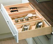Solid wood drawer insert Variario Variable width adjustable Variable width adjustable from 351-559 mm or 710-1126 mm For nominal drawer length 500 mm Can be ideally