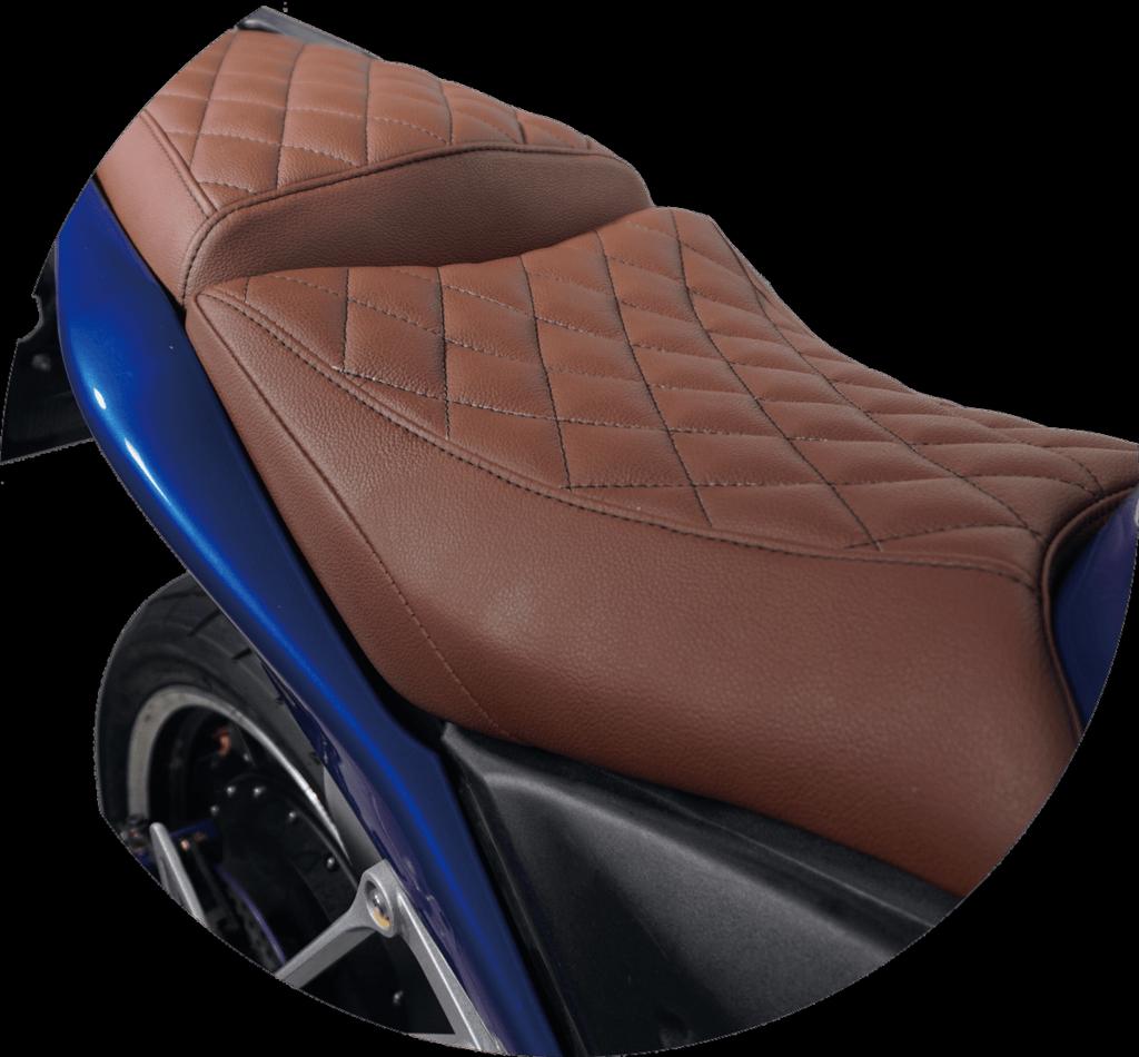Classic Diamond Stitched Leather Seats Hand-stitched from the finest Tibetan leather and