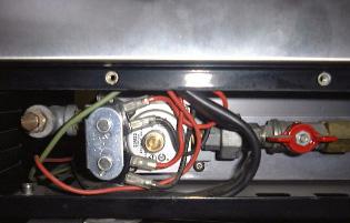 Control Valve Leads (240V) 1) Remove burner access panel (refer 6.2.4). 2) Remove ignition electrode assembly (refer 6.3.