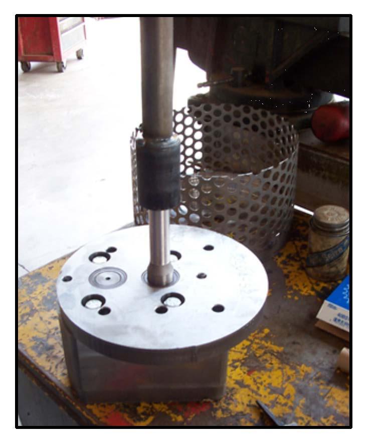 Chapter 6 Maintenance Instructions Table 6-16 Material Pump Replacement (continued) Step Action 18 Make sure that the pump shaft coupling fits correctly onto the new material pump before mounting