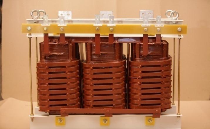 low maintenance and high reliability Isolation Transformers Isolation Transformers are separate primary and secondary winding are intended to convert the input voltage to a