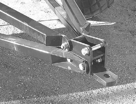 Attach the hitch tubes to the brackets using 3/4 x 2 1/4 bolts, lockwashers and nuts.