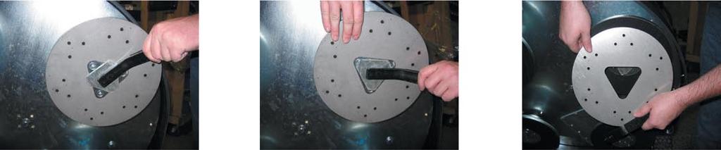 OPERATION Before starting: 1. Check the floor carefully and remove all bolts, nails, as well as any loose material that could get caught in the machine. 2. Fit the appropriate tools to the machine. 3.