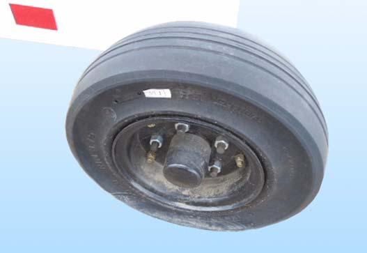 MAINTENANCE AND REPAIR MAINTENANCE PROCEDURES (CONT D) Wheel Replacement Rear Tire: Properly lift the stair. (See Equipment Preparation For Shipping And Transportation on Page 36.