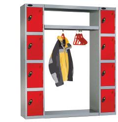 The optional sloping top, prevents the accumulation of rubbish and is available on all standard lockers at an