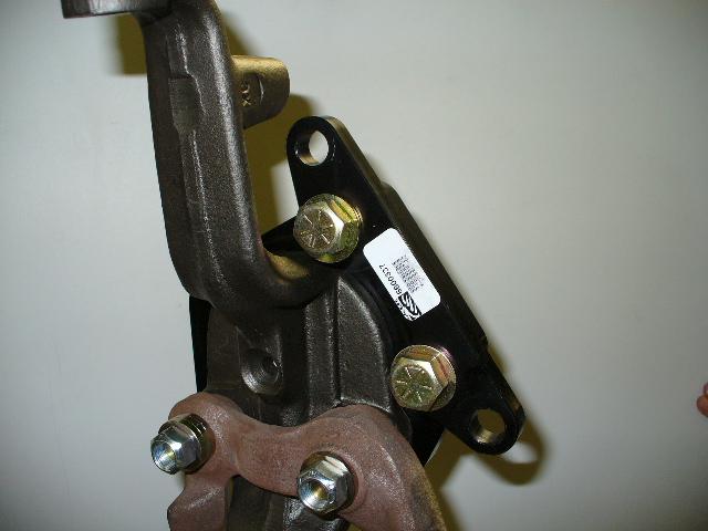 Intermediate bracket placement. Install the Radial mount bracket with the supplied 14mm x 30mm allen bolts.