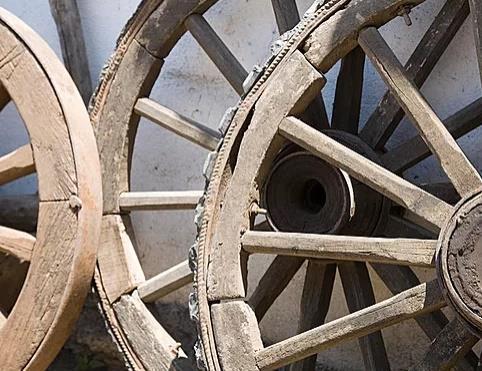 CGT has its roots in the Victoria Wheel Works which provided wagon