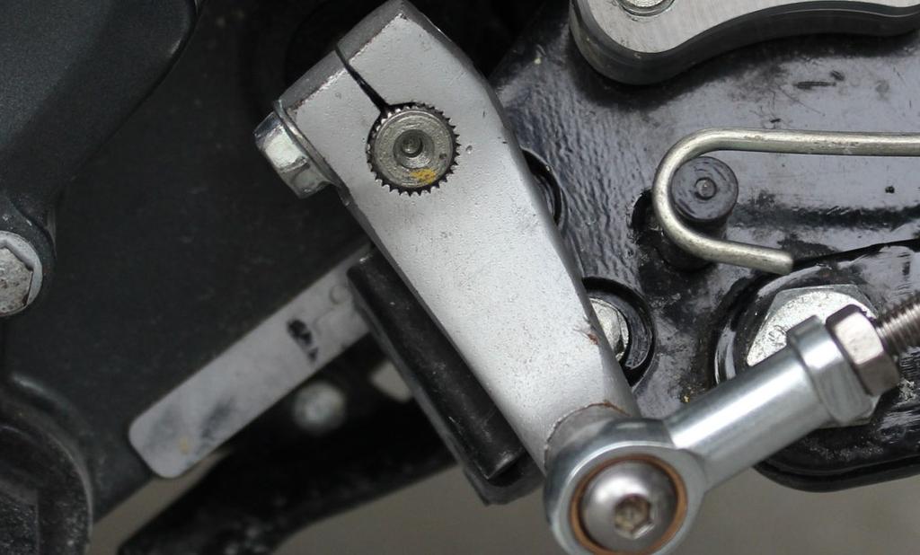 Additional height/lowering of the gear lever can be achieved by rotating the gear change arm +/- one