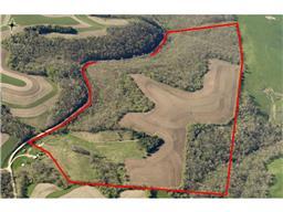 Customer Quarter Page Report, Lots & Land, 3/28/2018 Xxxx County 105 Rd, Arendahl Twp, MN 55949 List #: 4920015 List Price: $523,548 County: FILL - Fillmore Acres: 145.