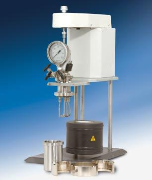 2 S t i r r e d R e a c t o r s S t i r r e d R e a c t o r s 2 4560 Series 4560 Mini Bench Top Reactors Series Number: 4560 Type: Bench Top Mini Reactor Vessel: Moveable or Fixed Sizes: 100-600 ml