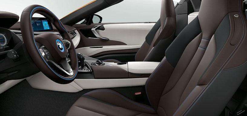 THE EQUIPMENT FOR THE BMW i INTERIOR DESIGN ACCARO: THE EQUIPMENT FOR THE BMW i INTERIOR DESIGN HALO: Sport leather steering wheel in Black with contrast ring in Satin Silver Sport seats in Natural