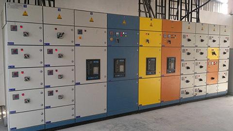 Our Power control Centers (PCC) are used for diverse industrial applications.