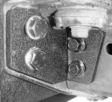 Figure. Figure 3. 9. Install M x 35 and M washers into the tire carrier mounting holes on top of the bumper. This completes the installation of the 976-00
