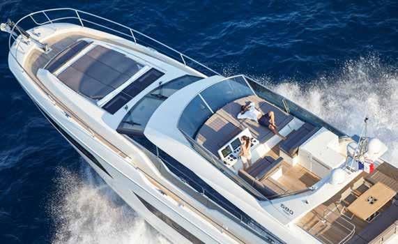 THE PRESTIGE DNA The Prestige 680 offers a hull and accommodation plan in the tradition of the DNA of the other successful Prestige yachts.