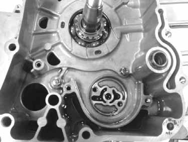 Bolts Place the right crankcase over the crankshaft and onto the left crankcase.