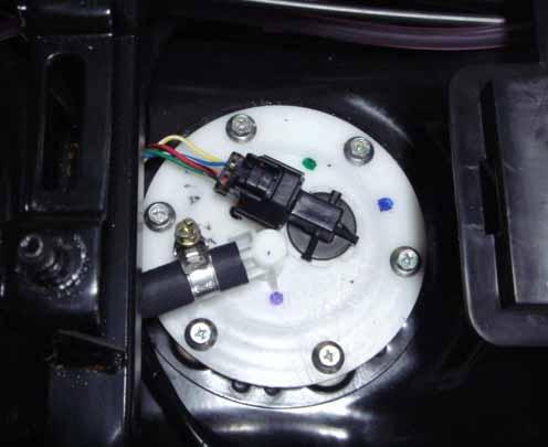 Standard : 8~16 V (Battery volt) Measure the resistance of the fuel pump to see if it is short circuit or not.
