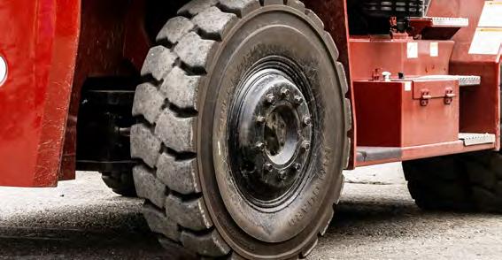 Super Grip pneumatic tires use full dimension sizing as well as rim guard protection.