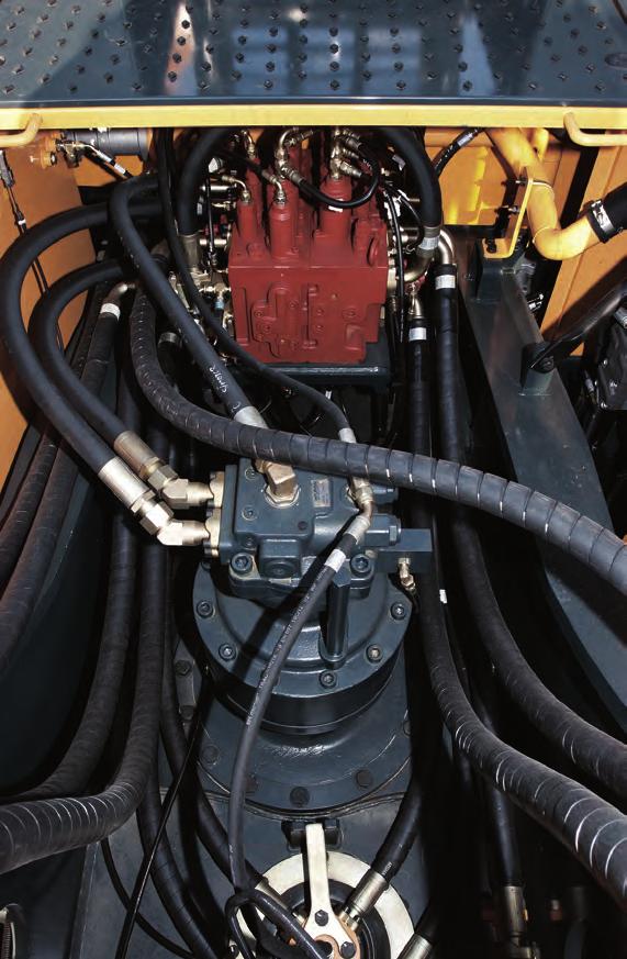 The CAPO system also provides complete self-diagnostic features and digital gauges for important information like hydraulic oil temperature, water temperatures and fuel level.
