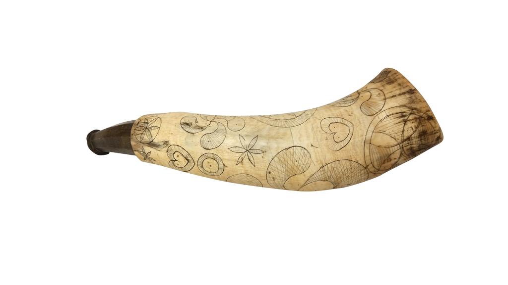 Reuben Locke Powder Horn 1766 Reuben Locke carved this powder horn prior to his participation in the Battle of Lexington.