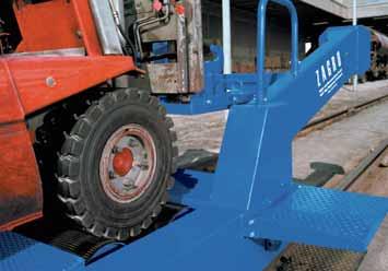 Forklift Railcar Mover Use Push/pull capacity and braking effect: up to 300 tons on level plane tracks (model SL6 up to 600 tons) Use on level plane and open track systems The railcar mover is driven