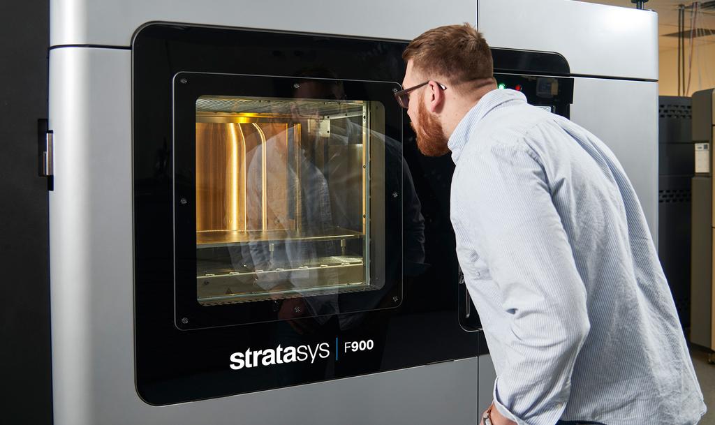 2 Production Tooling with Additive Manufacturing This guide focuses on the business considerations for additive manufacturing (AM) usage in the production of tooling.