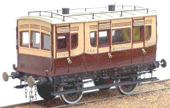 Later the originals were demoted to branch line use, with plain roof, no luggage rails and buffer stocks replaced by 4- rib metal type this is the second kit version.