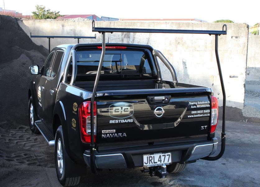 Channeled alloy cross-bar will accept accessories from other roof rack manufacturers.