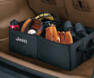Cargo Tote features the Jeep brand logo and easily collapses for convenient storage. K AT ZK IN LEATHER INTERIORS.