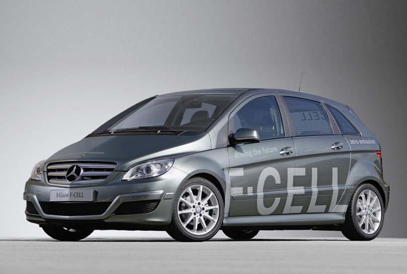 The next Generation of Fuel Cell Vehicles Driving the Future becomes Reality in 2010 Technical Data Vehicle Type Fuel Cell System Engine Fuel Range Top Speed Battery Mercedes-Benz B-Klasse PEM, 80 kw
