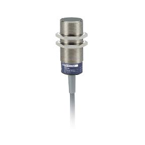 Characteristics capacitive sensor - XT1 - cylindrical M30 - brass - Sn 10 mm - cable 2 m Product availability : Non-Stock - Not normally stocked in distribution facility Price* : 159.
