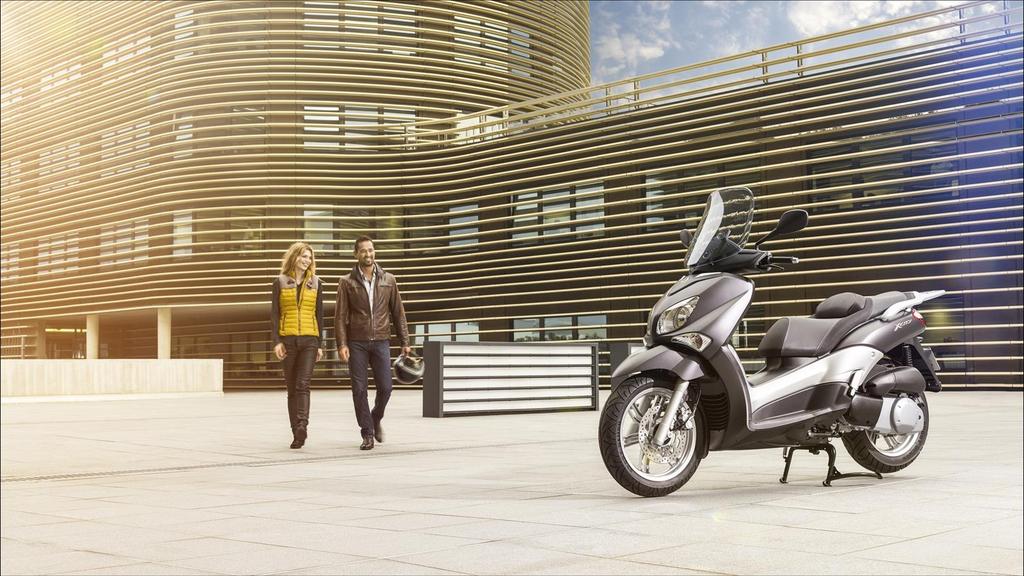 A dynamic approach to urban commuting Forget everything you know about scooters: the high-wheel will change your mind.