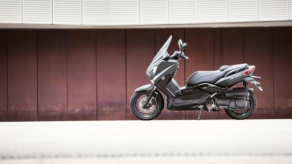 Style matters Equipped with an ultra-responsive 250cc liquidcooled engine for lively acceleration and a good cruising speed, the is designed for fast and effective long range commuting from the