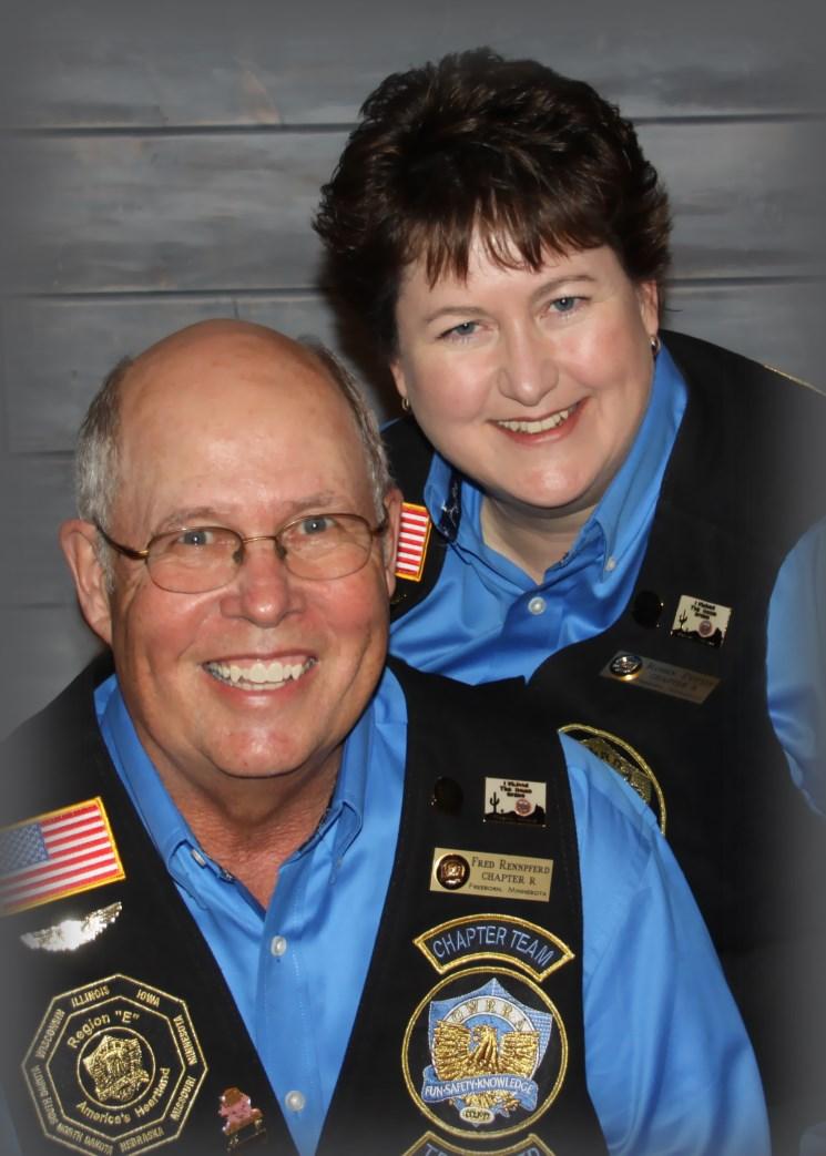 your Chapter R Directors Robin Pettit & Fred Rennpferd Hello Friends! May has arrived! Hopefully those April showers (and snow) bring us May flowers and more importantly, warmer weather for riding.