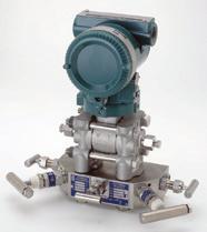 A range of 2, 3 or 5-valve integral manifolds for connection to bottom inlet, low-profile pressure transmitters Features MB2 General application MB3 The MB series includes 2 valve manifolds for