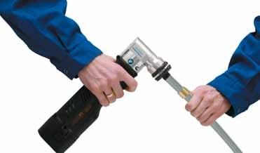 Select the sleeve properly to the pipe diameter. 3 4 Expand the pipe with a hand or electric expanding tool.