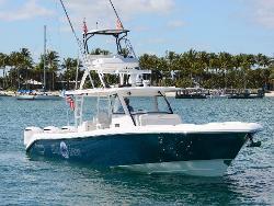Everglades 435 Center Console Make Model Length Price Year Condition Everglades 435 Center Console 42 ft 8 in $ 849,000 2018 Used Boat Name Hull