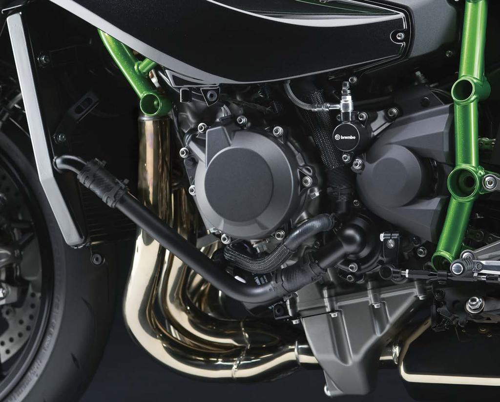 In order to accommodate the higher air pressure from the supercharger as well as ensure a high reliability with the over 300 PS output of the closed-course Ninja H2R, the whole engine was designed to