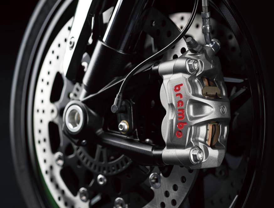 HIGH-SPEED STABILITY & LIGHT HANDLING Brakes Given the Ninja H2 s high-speed potential, the brakes chosen were the best available for a mass-production model.