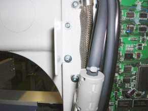 Fix stat bolt located at back of floppy disk drive to thread stand. Check the parts showed as bellow.