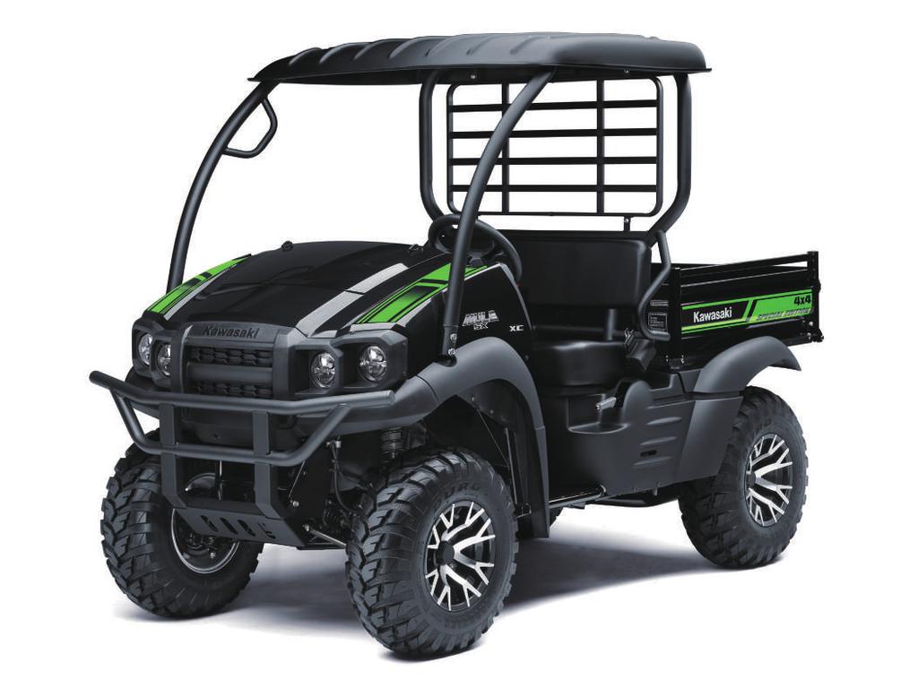 MULE SX 4X4 XC SPECIAL EDITION SUPER BLACK COMPACT SIZE The compact size and tight turning