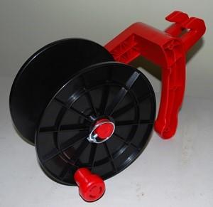 REELS Use with polywire, polybraid, polyrope and polytape. Not recommended for use with steel wire.