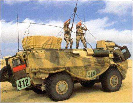 VAB Command Post Vehicle 6 man crew (driver, 2 officers, 3 radio operators) Self-defense weapon